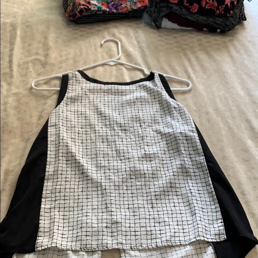 Black and white tank